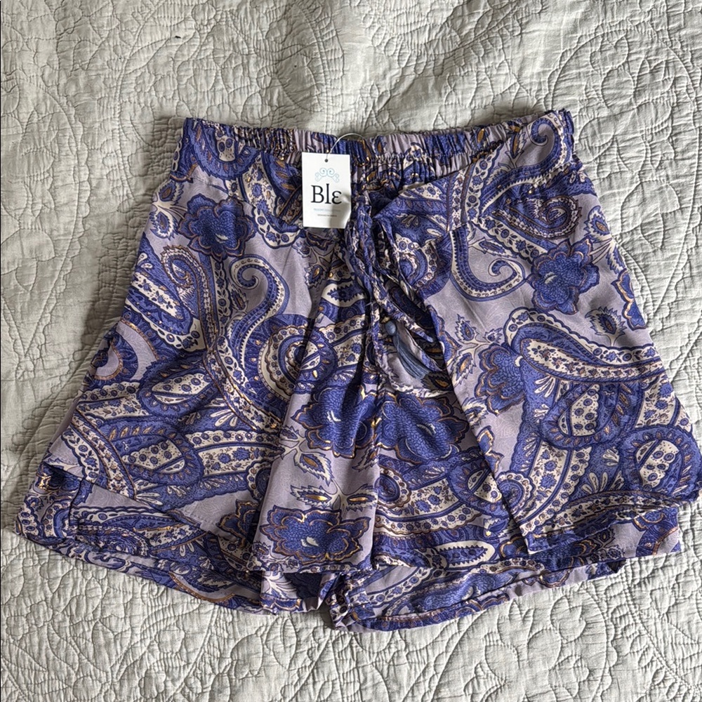 Ble greek resort shorts